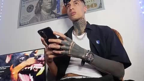 Snapshot of yanfranko420 chatting on March 10, 2026, 1:32 am Yan online show from March 10, 2026, 1:32 am