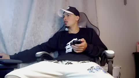 yankees online show from June 6, 2026, 12:21 pm