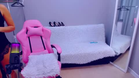Snapshot of yannanoel chatting on October 2, 2025, 7:26 am im hot today online show from October 2, 2025, 7:26 am