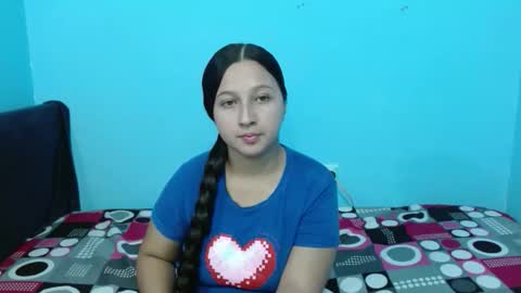 yara_breeze online show from May 28, 2026, 7:22 pm
