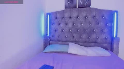 Snapshot of yara_flamer chatting on December 5, 2025, 11:41 am Yara online show from December 5, 2025, 11:41 am