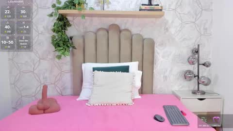 Snapshot of yaraamada chatting on November 11, 2025, 8:09 pm Yara online show from November 11, 2025, 8:09 pm