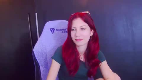 Snapshot of yasemina_ chatting on March 17, 2026, 9:51 pm Yase online show from March 17, 2026, 9:51 pm
