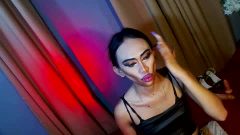 miss yasii online show from January 19, 2025, 5:49 pm