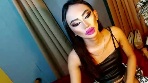 miss yasii online show from January 29, 2025, 4:08 pm