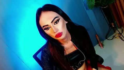 miss yasii online show from February 11, 2025, 4:56 pm