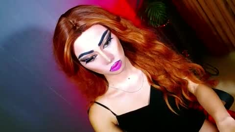 miss yasii online show from March 12, 2025, 6:11 pm