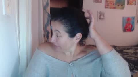 Snapshot of yasmin_love85 chatting on February 12, 2025, 2:54 pm yasmin_love85 online show from February 12, 2025, 2:54 pm