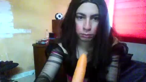 Snapshot of yasmin_paez23 chatting on January 12, 2025, 8:03 pm Yasmin Paez online show from January 12, 2025, 8:03 pm