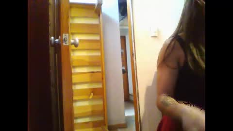 Snapshot of yasmin_paez23 chatting on October 21, 2025, 7:47 pm Yasmin Paez online show from October 21, 2025, 7:47 pm