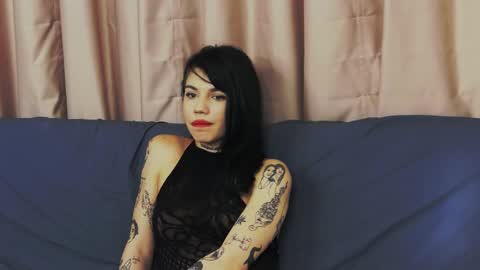 Snapshot of yasminstorm chatting on February 18, 2025, 8:27 am YasminStorm online show from February 18, 2025, 8:27 am