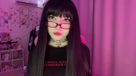 Snapshot of yawnpuffx chatting on May 31, 2026, 7:15 pm HolyLega online show from May 31, 2026, 7:15 pm
