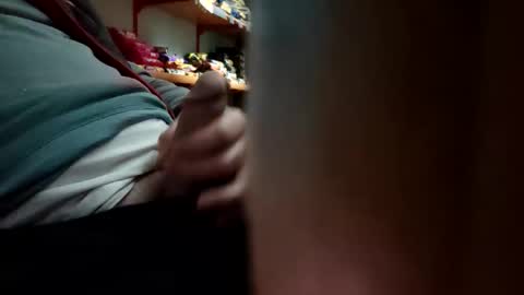 yay31 online show from November 10, 2025, 12:42 am