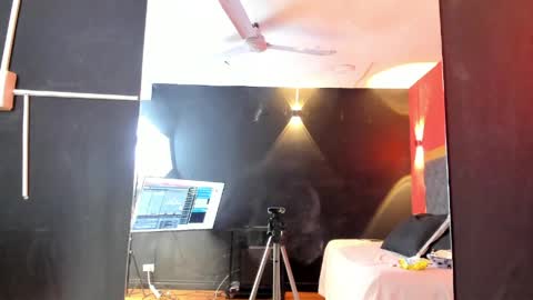 YAYA online show from March 27, 2026, 5:24 am