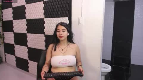 Yaya  online show from July 3, 2026, 12:22 pm