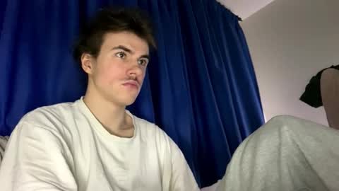 Snapshot of yayay333 chatting on January 13, 2026, 6:57 pm yayay333 online show from January 13, 2026, 6:57 pm