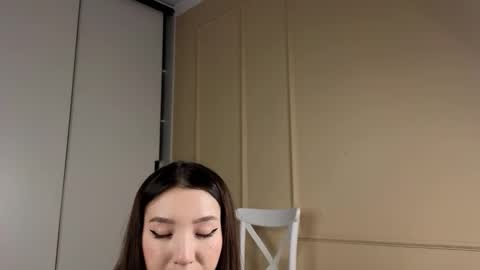 Snapshot of yayong chatting on October 1, 2025, 1:17 pm Jenny online show from October 1, 2025, 1:17 pm
