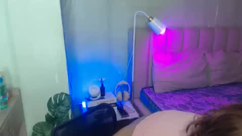 Snapshot of yazmin_shines chatting on November 9, 2025, 1:59 am Yazzi online show from November 9, 2025, 1:59 am