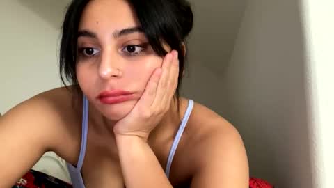 Snapshot of yazzydeleon chatting on November 14, 2025, 9:30 am yazzydeleon online show from November 14, 2025, 9:30 am