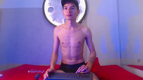 Snapshot of yefersonyoss chatting on May 8, 2026, 8:58 pm Yeferson online show from May 8, 2026, 8:58 pm