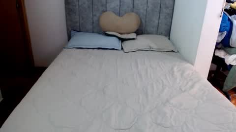 Snapshot of yeibles_hana2 chatting on November 27, 2025, 8:44 pm yeibles_hana2 online show from November 27, 2025, 8:44 pm