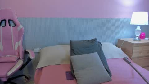 yeika_foxy online show from March 29, 2026, 11:32 am