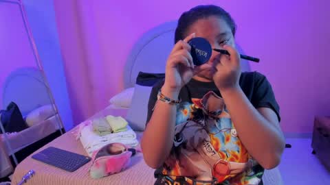 yeika_foxy online show from June 2, 2026, 11:01 am