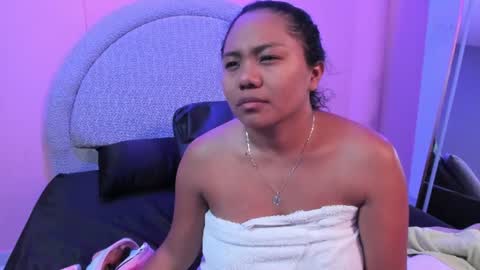 yeika_foxy online show from July 18, 2026, 11:47 am