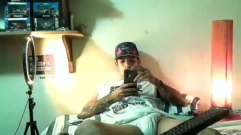 Snapshot of yeisoncastellanos1999 chatting on July 16, 2026, 6:14 pm yeisoncastellanos1999 online show from July 16, 2026, 6:14 pm