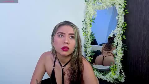 Snapshot of yeli_amber3 chatting on February 18, 2026, 2:29 am Yeli Amber online show from February 18, 2026, 2:29 am