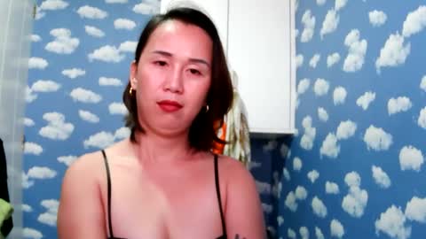 Snapshot of yella_hope chatting on February 3, 2026, 2:53 am yella hope online show from February 3, 2026, 2:53 am