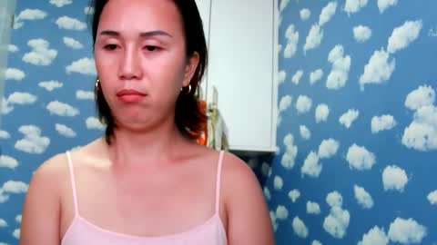 Snapshot of yella_hope chatting on February 3, 2026, 6:51 am yella hope online show from February 3, 2026, 6:51 am