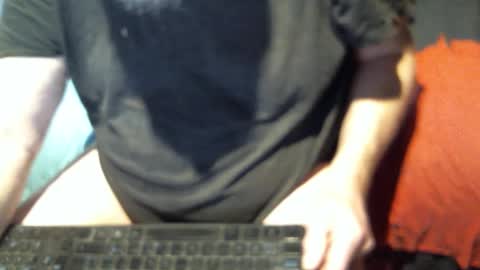 Snapshot of yellowsnakes chatting on November 1, 2025, 3:03 pm . y e l l o w s n a k e s . online show from November 1, 2025, 3:03 pm