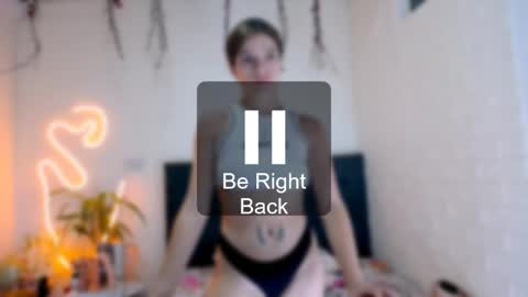 Snapshot of yemfairymcry chatting on April 25, 2026, 1:52 am YEM online show from April 25, 2026, 1:52 am