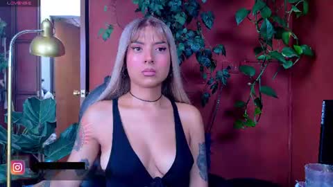 Snapshot of yeriawaddell_ chatting on July 19, 2026, 7:17 pm yeriawaddell online show from July 19, 2026, 7:17 pm