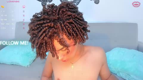 Snapshot of yess__daddyy chatting on February 12, 2025, 3:49 pm YAMPOOL  online show from February 12, 2025, 3:49 pm