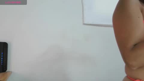 Snapshot of yessica_palmer chatting on March 5, 2025, 9:26 pm online show from March 5, 2025, 9:26 pm