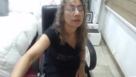 Snapshot of yessilatin chatting on February 11, 2026, 12:15 am jessy online show from February 11, 2026, 12:15 am