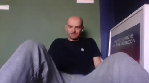 yewloo online show from November 7, 2025, 6:57 am