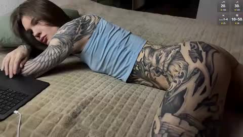 Snapshot of yexes chatting on January 18, 2026, 2:37 am yexes online show from January 18, 2026, 2:37 am