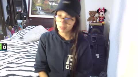 Snapshot of yeyefashon210 chatting on September 24, 2025, 11:30 pm Andrea online show from September 24, 2025, 11:30 pm