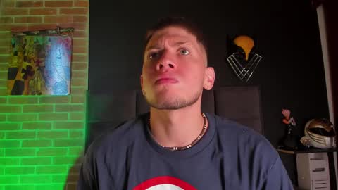  YHAN ALVAREZ25  online show from February 1, 2025, 2:13 pm