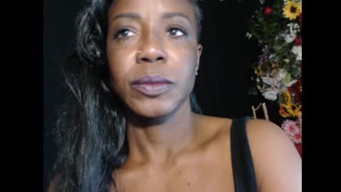 Snapshot of yhlemina chatting on February 25, 2026, 5:28 am Ms. Mina online show from February 25, 2026, 5:28 am