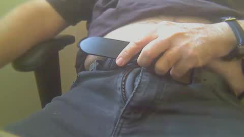 Snapshot of yigalb_ chatting on December 19, 2024, 11:29 am yigalb_ online show from December 19, 2024, 11:29 am