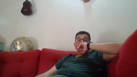 Snapshot of yimito chatting on September 19, 2025, 12:39 pm yimito online show from September 19, 2025, 12:39 pm