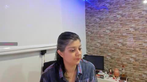 Snapshot of yinyyanghot chatting on November 25, 2025, 4:01 am yinyyanghot online show from November 25, 2025, 4:01 am