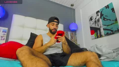 Snapshot of yiyo10_ chatting on February 10, 2026, 4:27 am Yiyo online show from February 10, 2026, 4:27 am