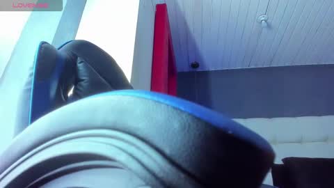 Snapshot of yiyo10_ chatting on February 20, 2026, 6:19 am Yiyo online show from February 20, 2026, 6:19 am