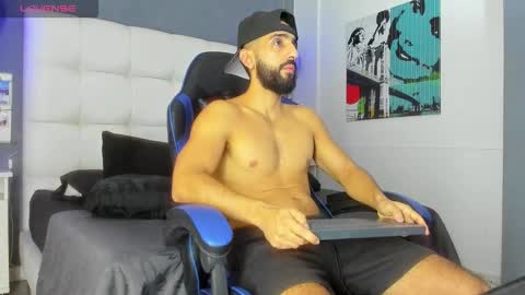 Snapshot of yiyo10_ chatting on February 22, 2026, 5:19 am Yiyo online show from February 22, 2026, 5:19 am