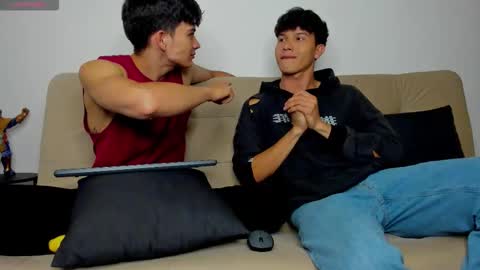 yizus_bonz online show from December 15, 2025, 12:15 am